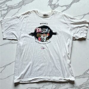 Vintage Walt Disney world tee